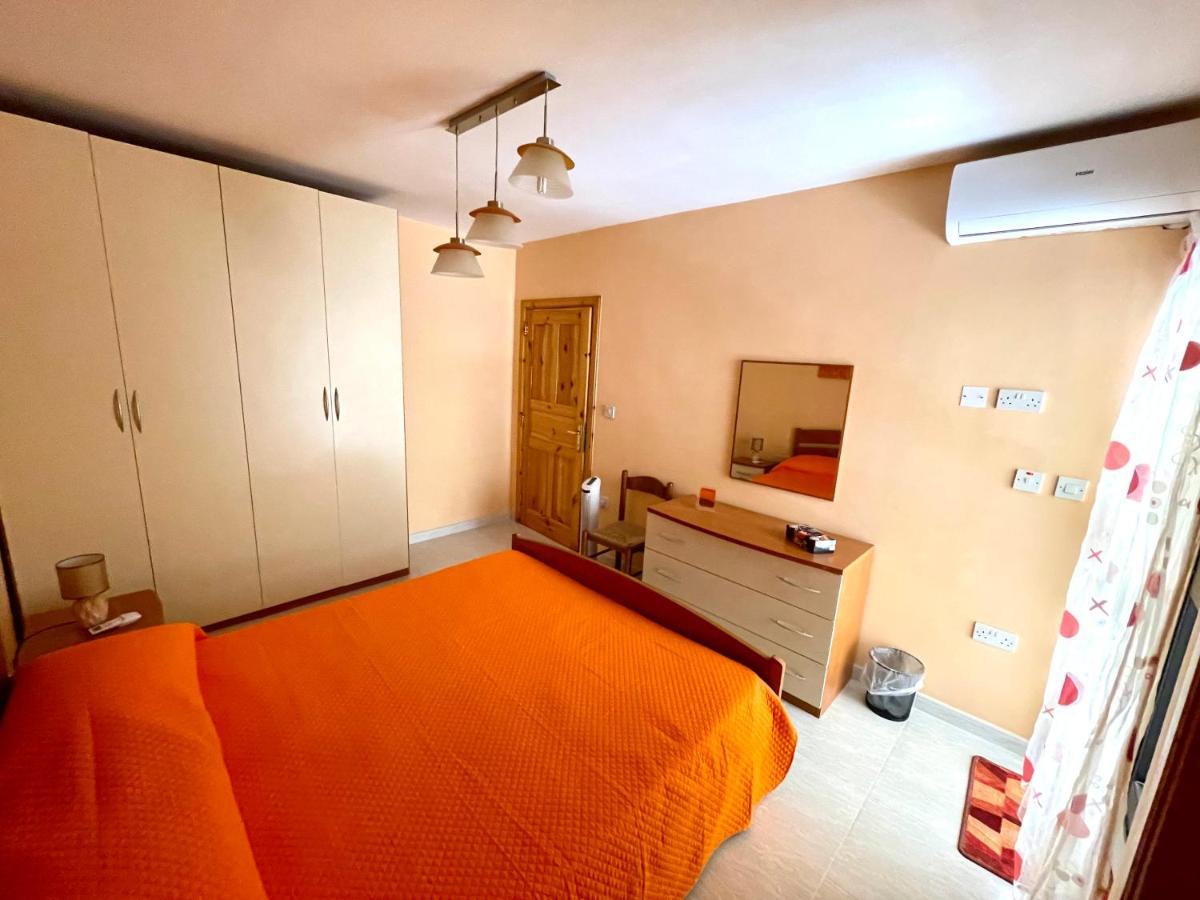 Regent Court - 3 Bedroom Apartment Within Walking Distance From Seafront 圣保罗湾城 外观 照片