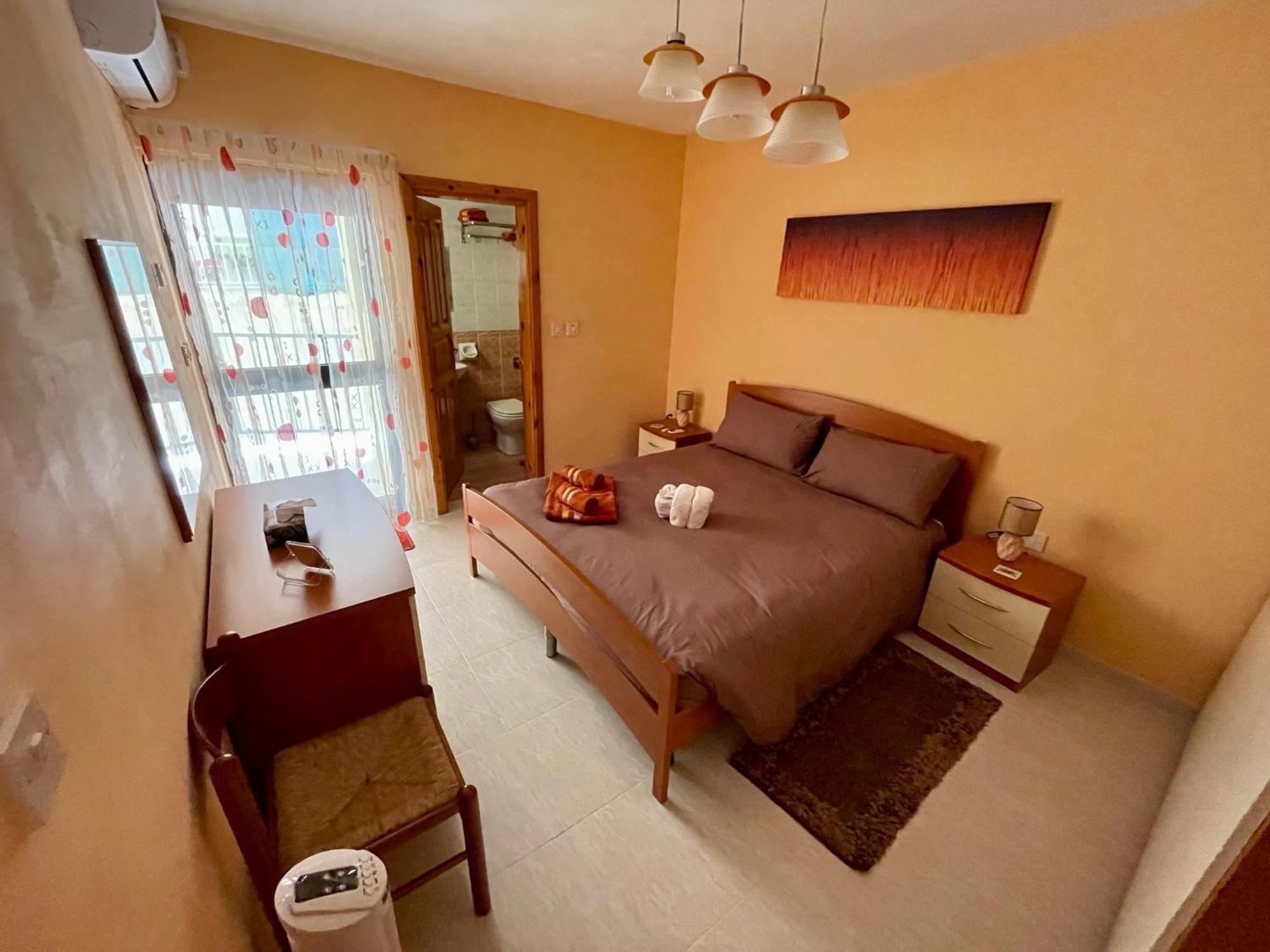 Regent Court - 3 Bedroom Apartment Within Walking Distance From Seafront 圣保罗湾城 外观 照片