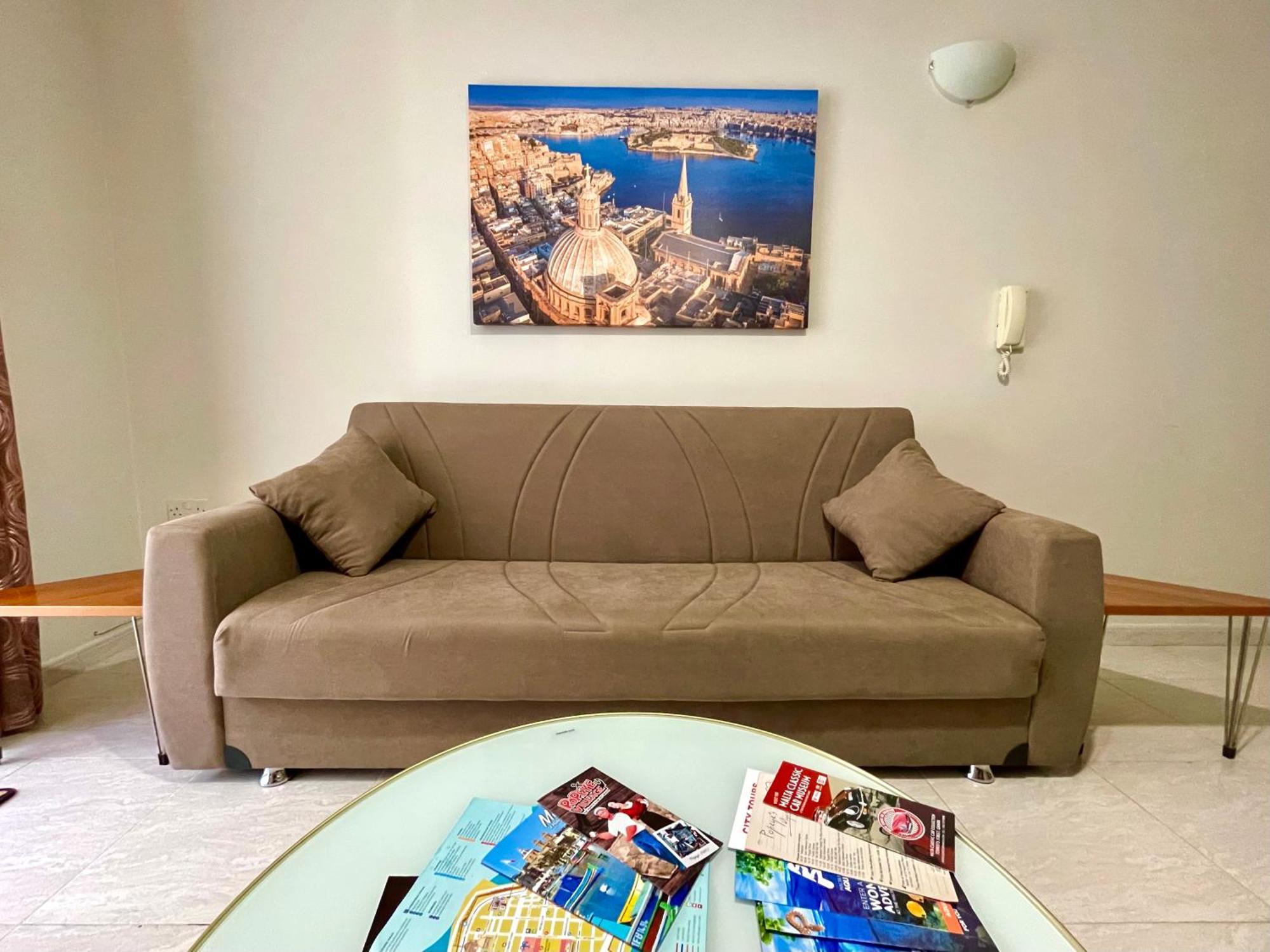Regent Court - 3 Bedroom Apartment Within Walking Distance From Seafront 圣保罗湾城 外观 照片