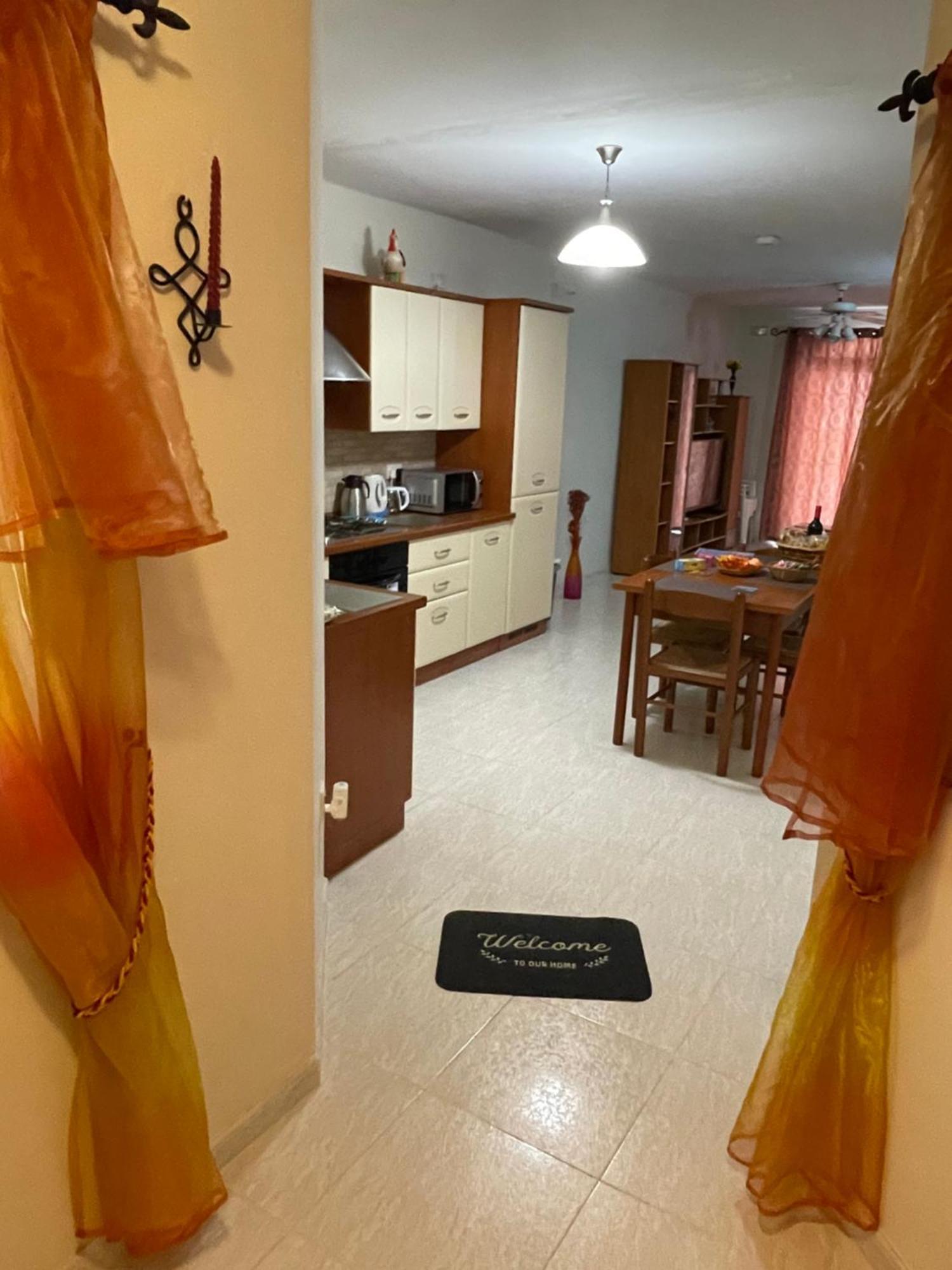 Regent Court - 3 Bedroom Apartment Within Walking Distance From Seafront 圣保罗湾城 外观 照片